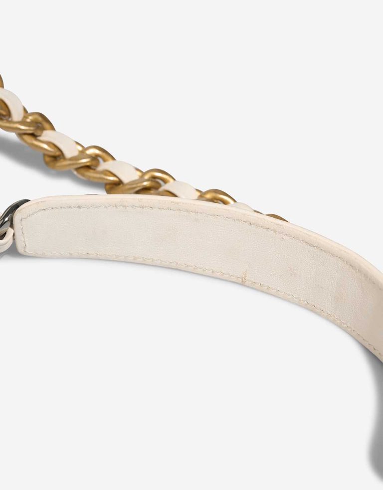 Chanel 19 Flap Bag Shearling White Signs of wear | Sell your designer bag