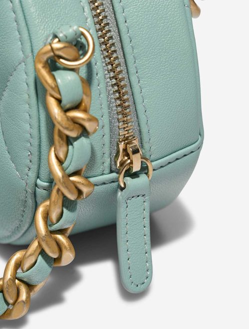 Chanel 19 Round Clutch Lamb Blue Closing System | Sell your designer bag