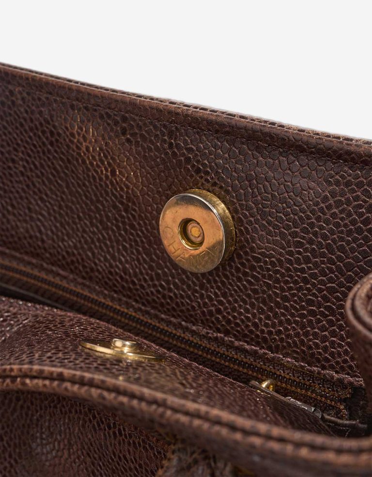Chanel Shopper Caviar Brown Closing System | Sell your designer bag