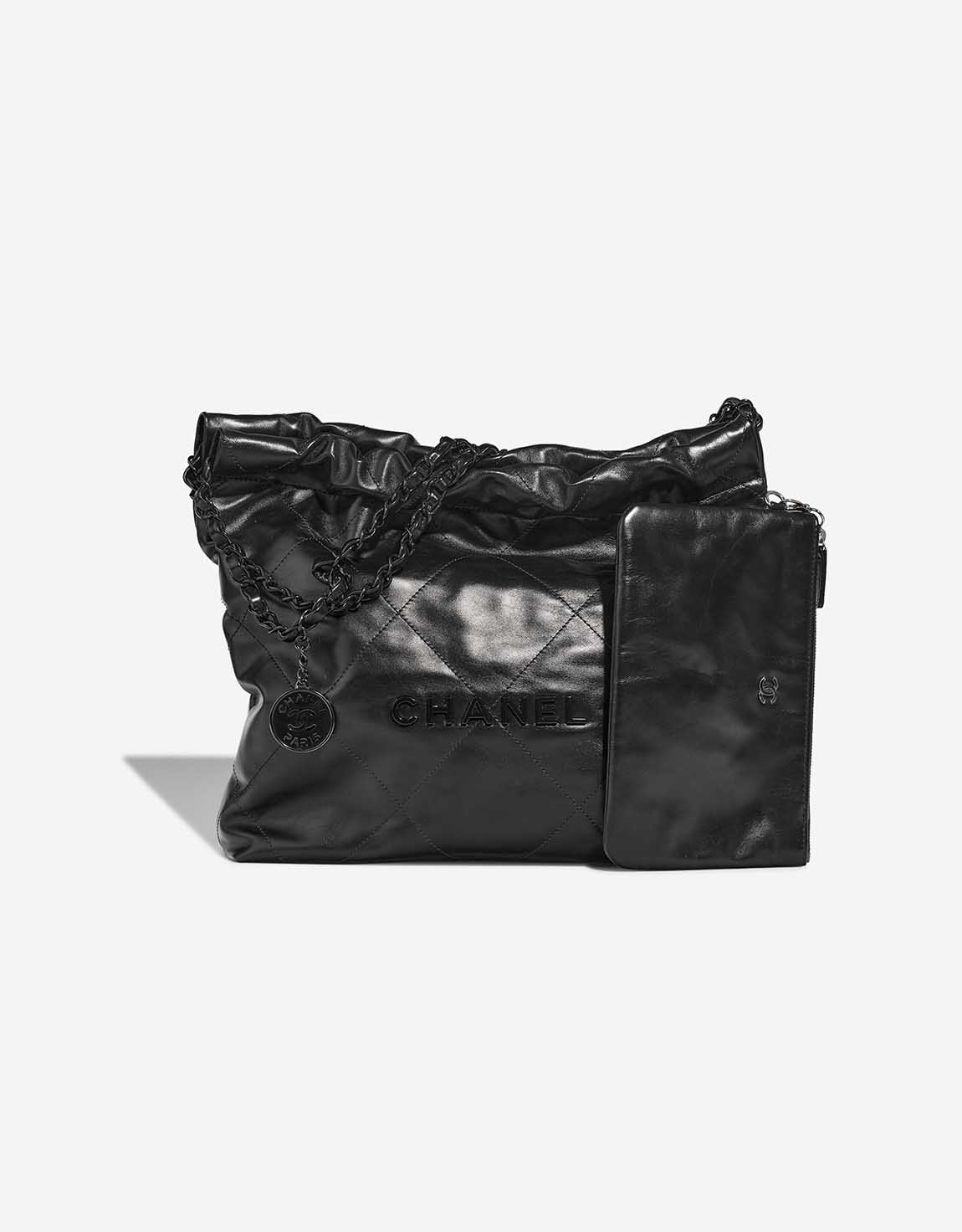 ポム計白5黒22 個別配送 Chanel 22 Medium Calf Black | SACLÀB