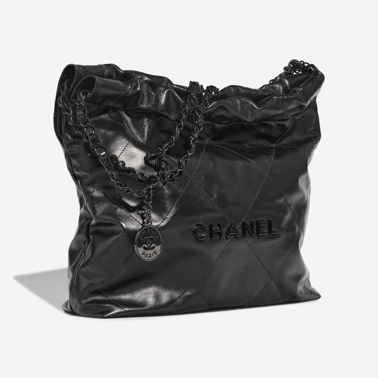 Chanel 22 Medium Calf Black | Sell your designer bag