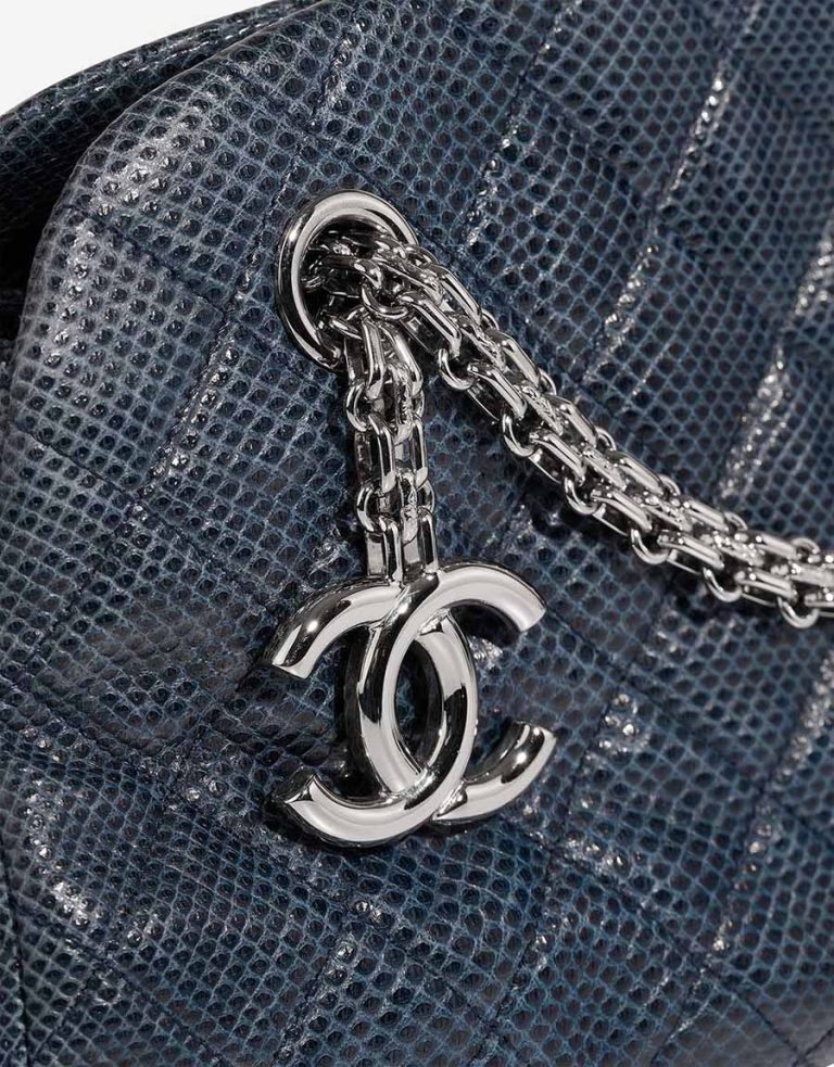 Chanel Bowling Mademoiselle Snake Blue Closing System | Sell your designer bag