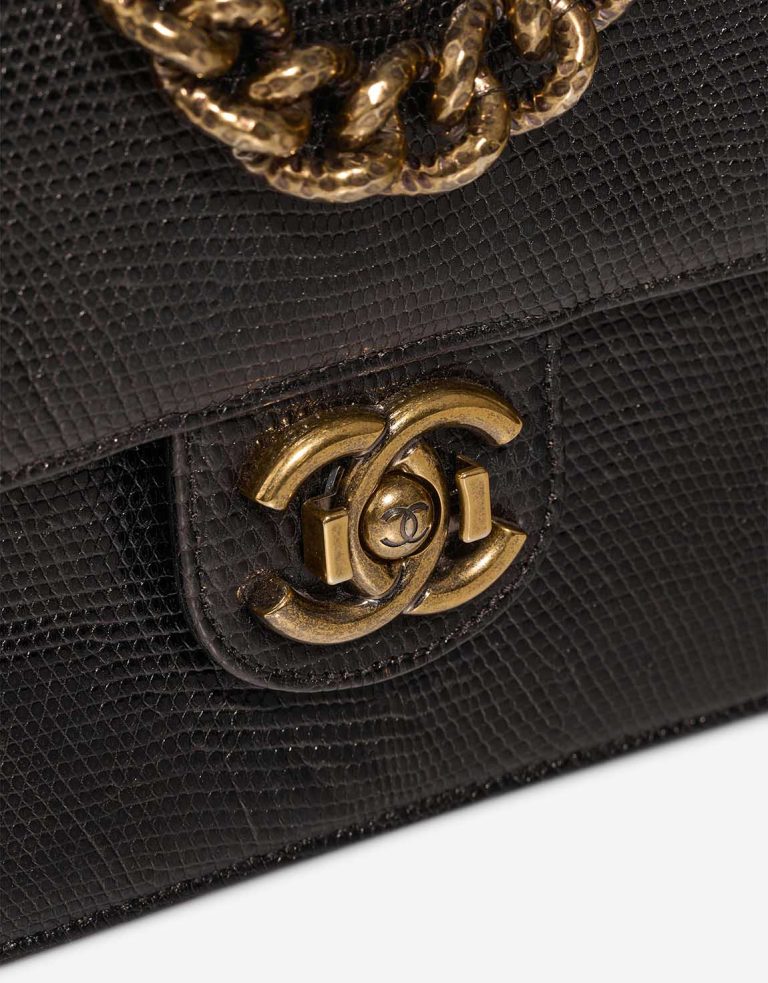 Chanel Timeless Flap Bag Medium Lizard / Lamb Brown Closing System | Sell your designer bag