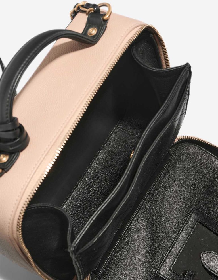 Chanel Vanity Large Caviar Beige / Black Inside | Sell your designer bag