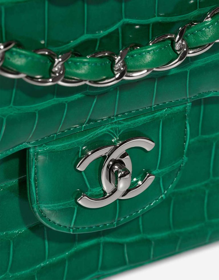 Chanel Timeless Jumbo Alligator Mississippi Emerald Closing System | Sell your designer bag