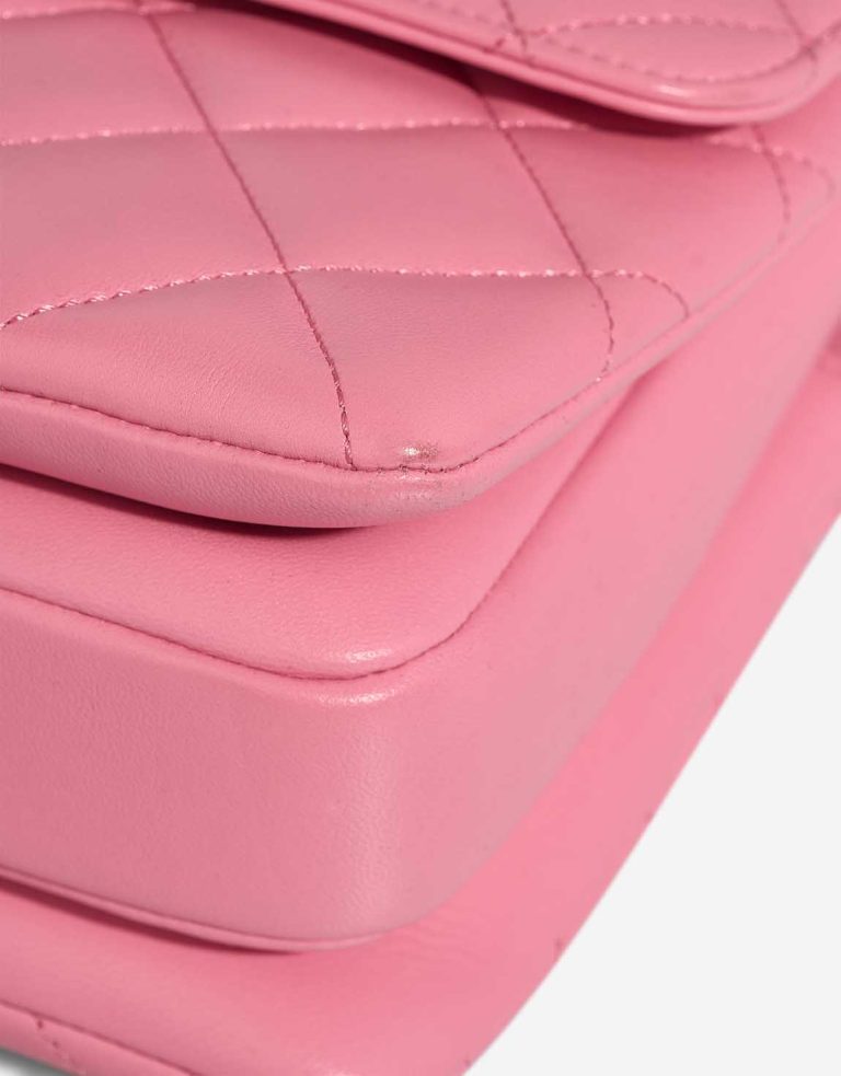 Chanel Trendy CC Medium Lamb Pink Signs of wear | Sell your designer bag