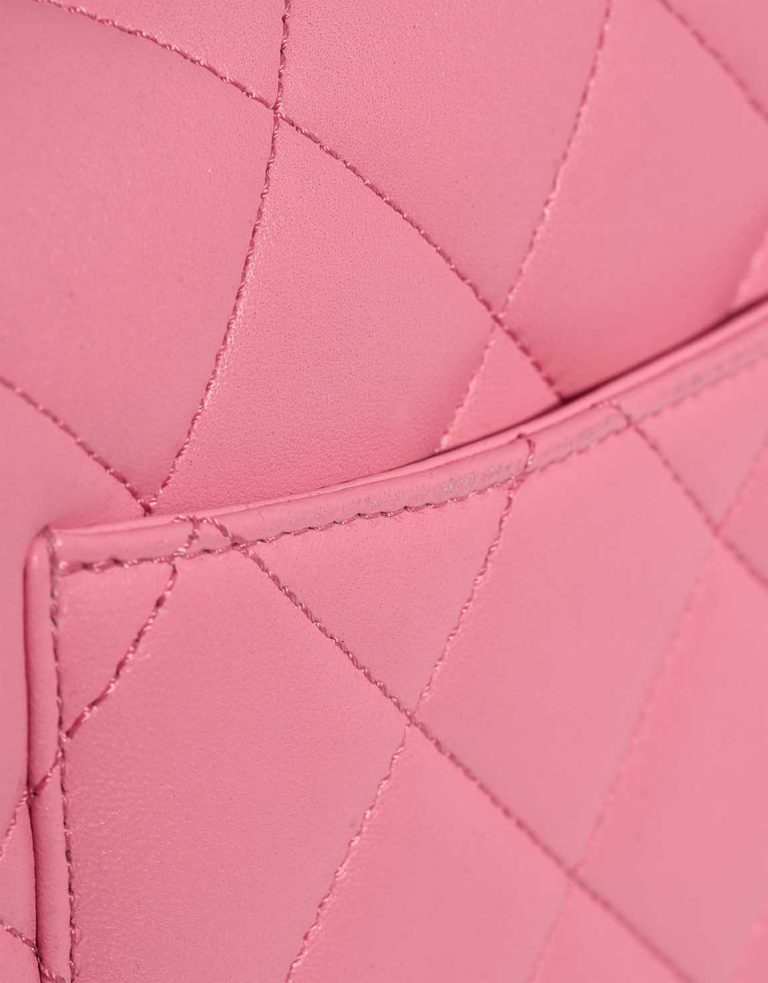 Chanel Trendy CC Medium Lamb Pink Signs of wear | Sell your designer bag