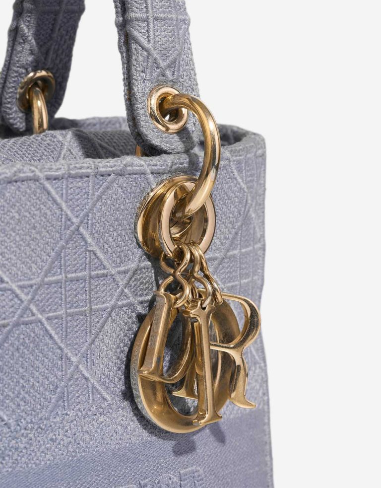 Dior Lady D-Lite Medium Canvas Blue Closing System | Sell your designer bag