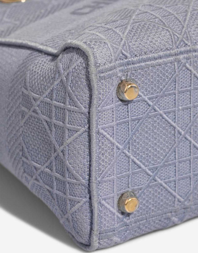 Dior Lady D-Lite Medium Canvas Blue Signs of wear | Sell your designer bag