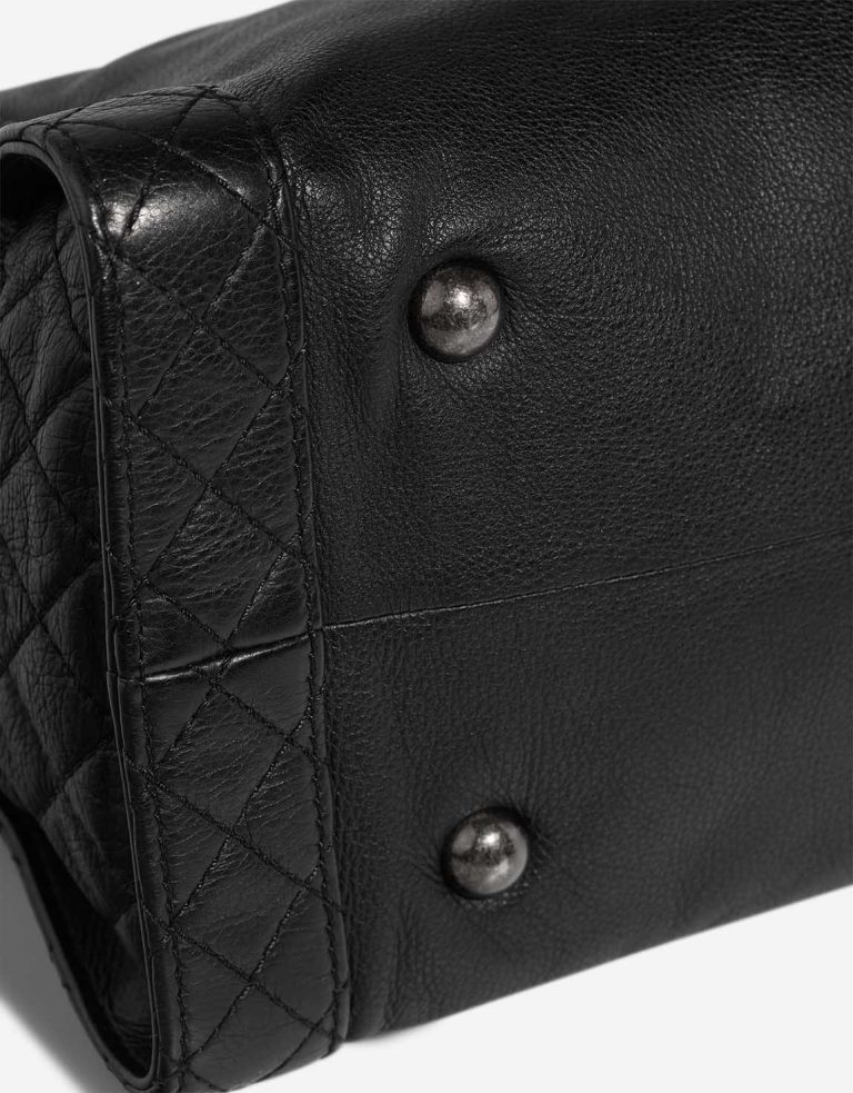 Chanel Shopping Tote Calf Black Signs of wear | Sell your designer bag