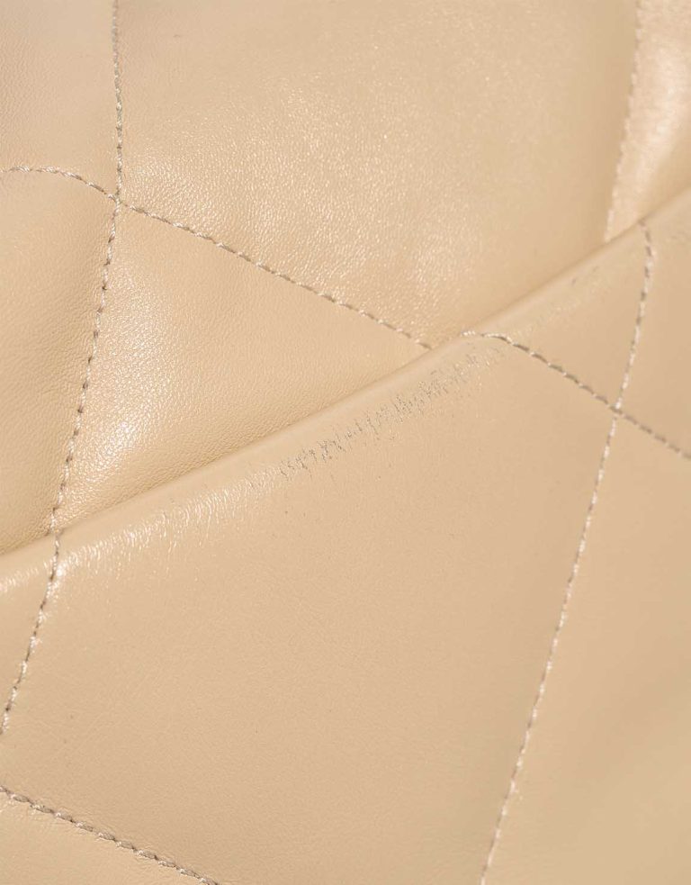 Chanel 19 Flap Bag Calf Beige Signs of wear | Sell your designer bag