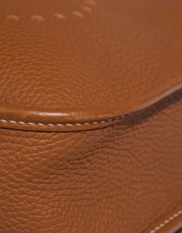 Hermès Evelyne 29 Taurillon Clémence Gold Signs of wear | Sell your designer bag