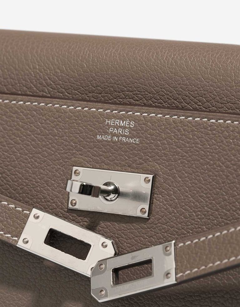 Hermès Kelly To Go Evercolor Étoupe Logo | Sell your designer bag