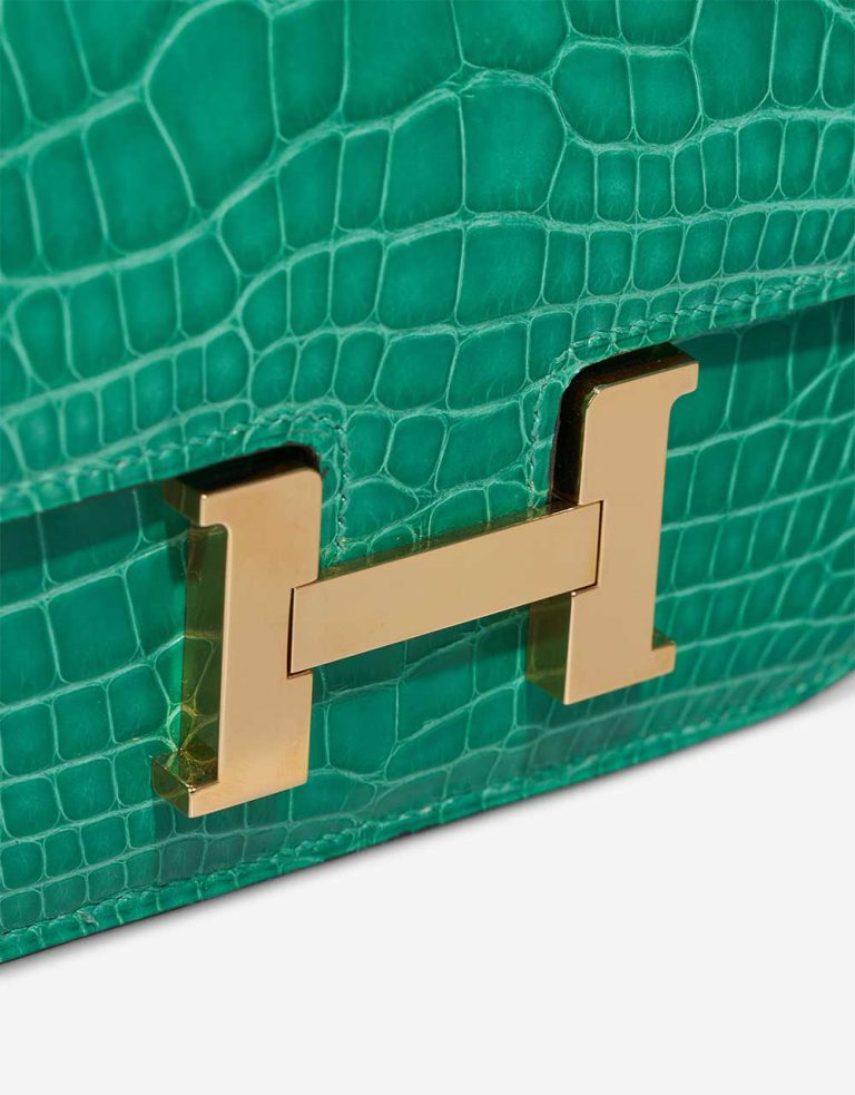 Hermès Constance Micro Alligator Mississippi Vert Jade Closing System | Sell your designer bag