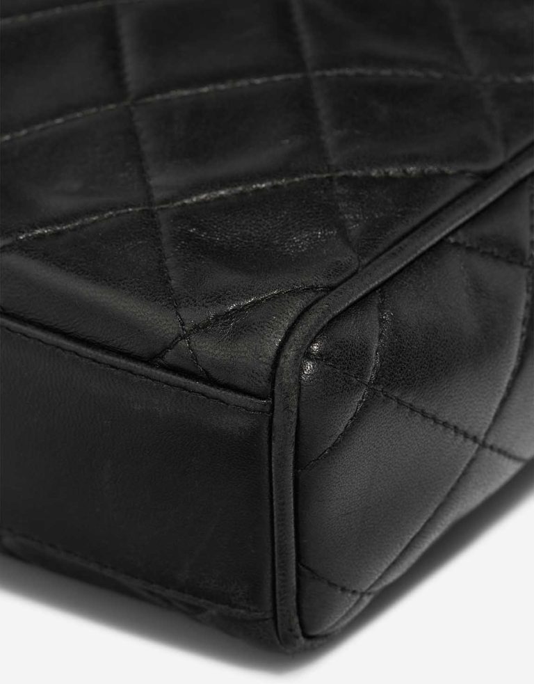 Chanel Camera Bag Lamb Black Signs of wear | Sell your designer bag
