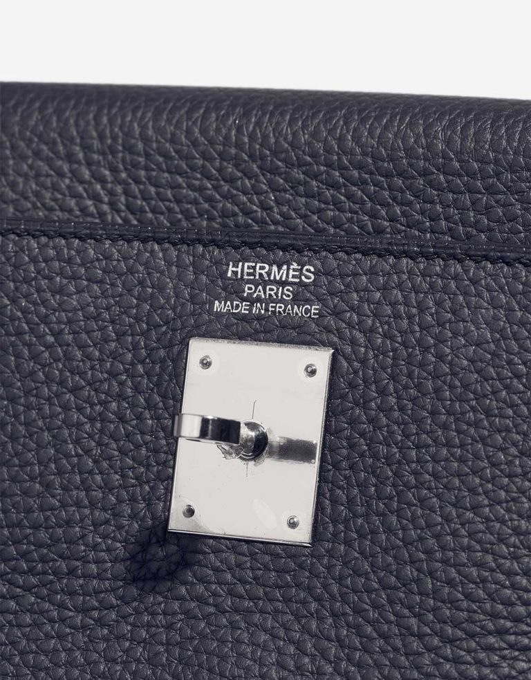 Hermès Kelly 40 Clémence Bleu Obscur / Anémone Logo | Sell your designer bag