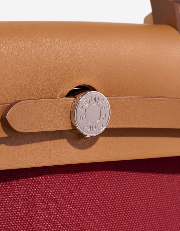 Hermès Herbag 31 Vache Hunter / Toile Militaire Naturel / Rouge Grenat Closing System | Sell your designer bag
