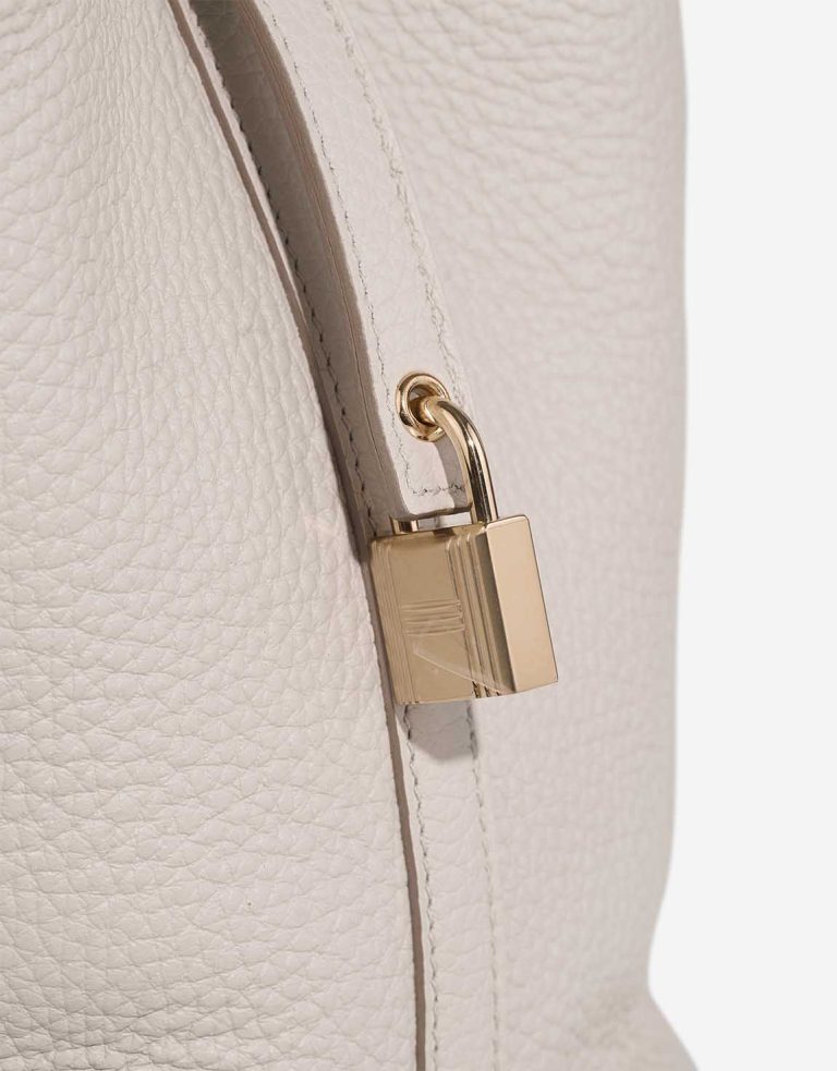 Hermès Picotin 18 Taurillon Clémence Béton Closing System | Sell your designer bag