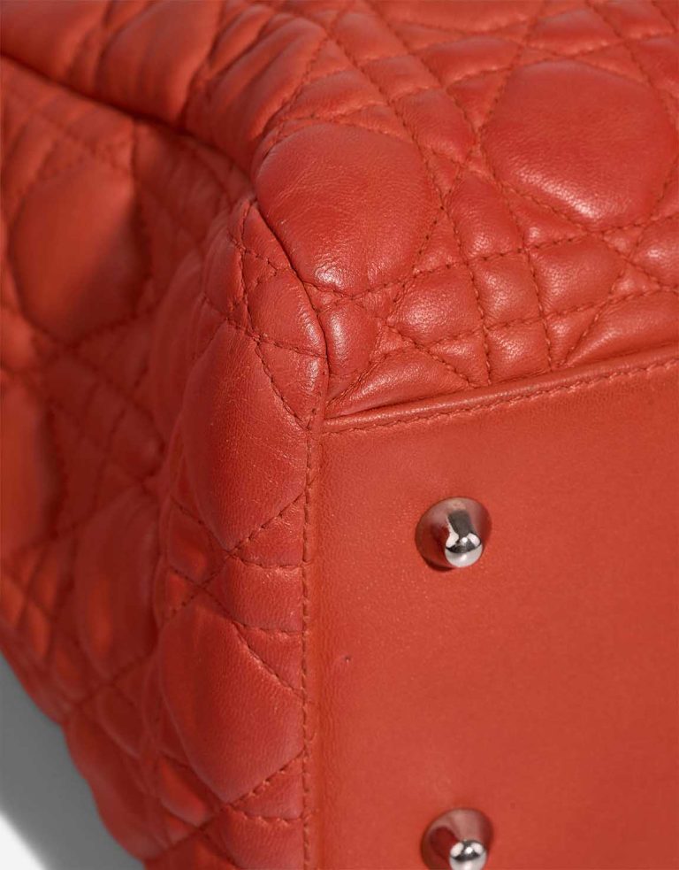 Dior Shopper Large Lamb Red Signs of wear | Sell your designer bag