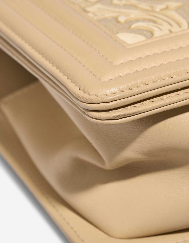 Chanel Boy Medium Lamb Beige Signs of wear | Sell your designer bag