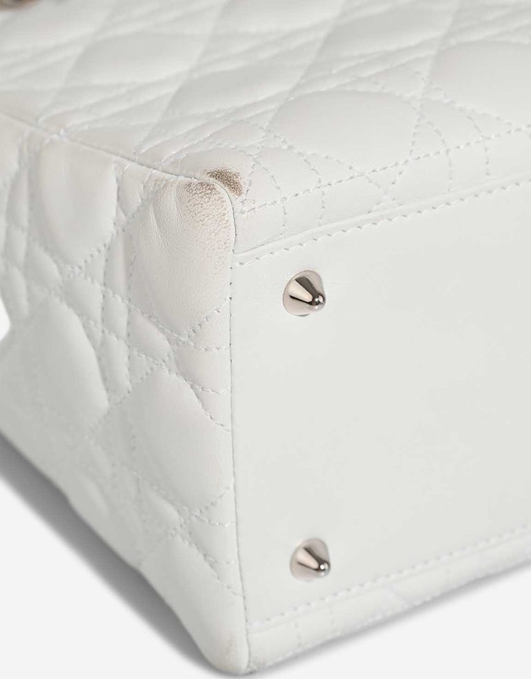 Dior Lady Medium Lamb White Signs of wear | Sell your designer bag