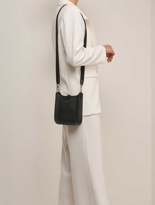 Hermès Evelyne 16 Clémence Black on Model | Sell your designer bag