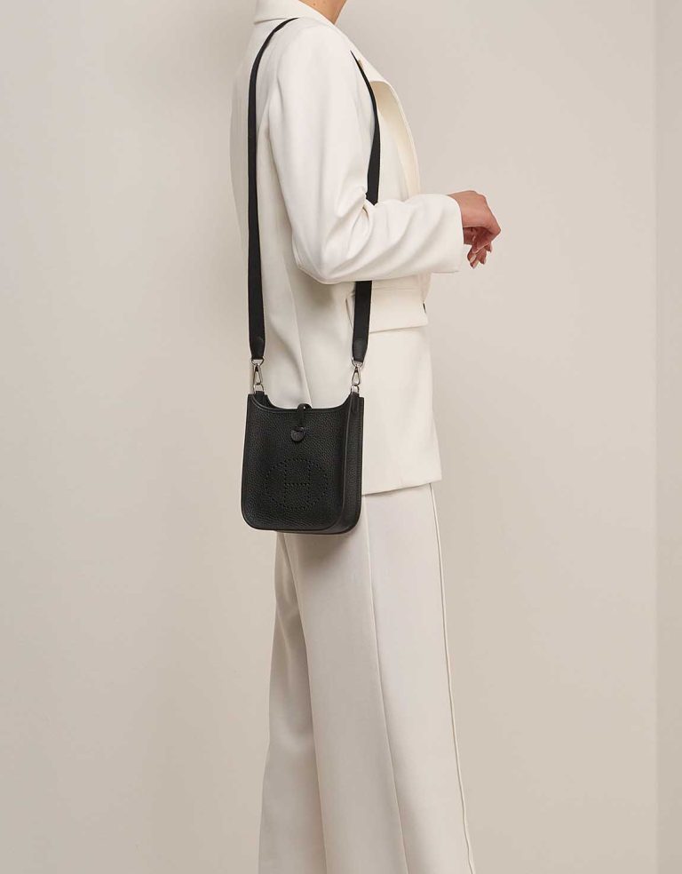 Hermès Evelyne 16 Clémence Black on Model | Sell your designer bag