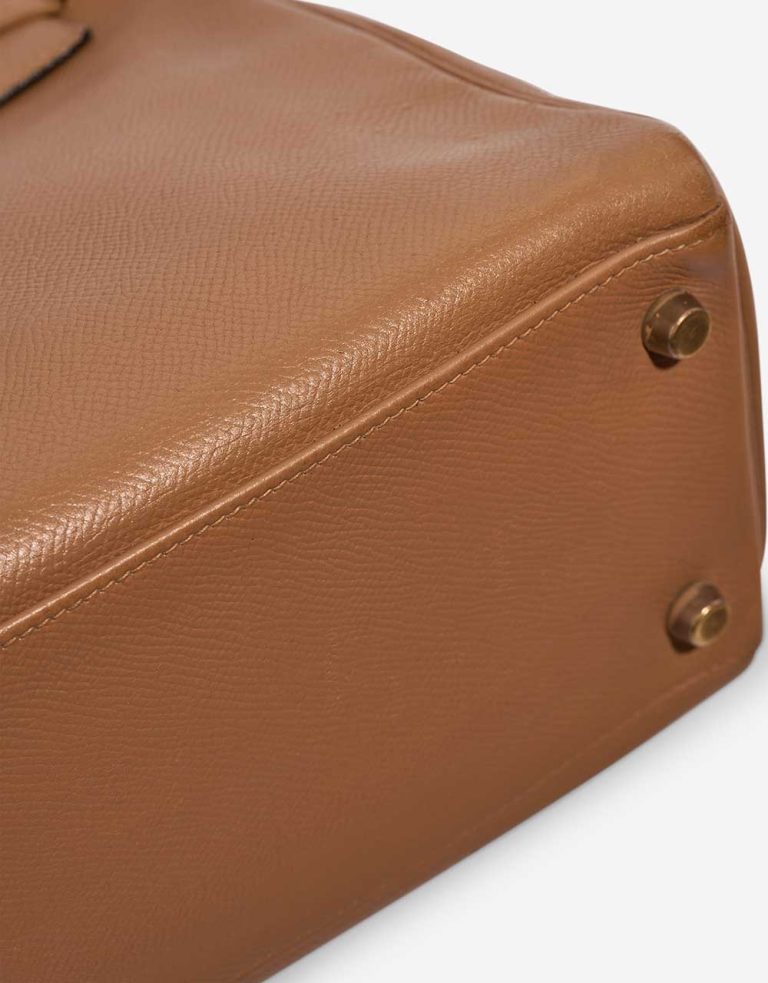 Hermès Kelly 28 Epsom Beige  Signs of wear | Sell your designer bag