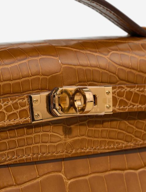 Hermès Kelly Pochette Alligator Mississippi Tabac Camel Closing System | Sell your designer bag