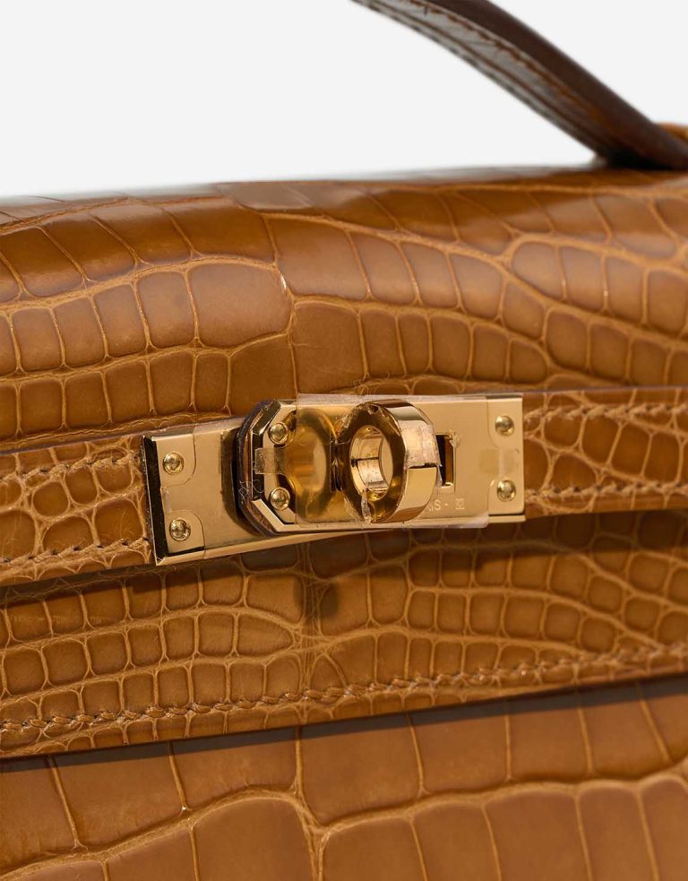 Hermès Kelly Pochette Alligator Mississippi Tabac Camel Closing System | Sell your designer bag