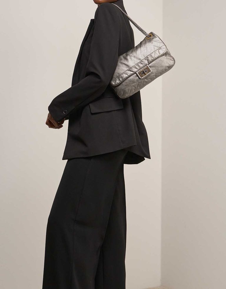 Chanel 2.55 Reissue 226 Lamb Silver Front | Sell your designer bag