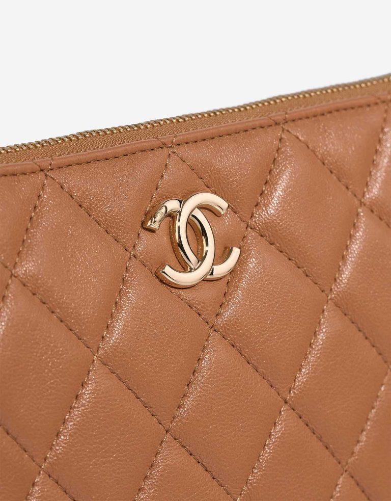 Chanel Pouch Small Lamb Cognac Closing System | Sell your designer bag