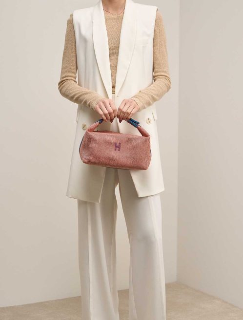 Hermès Bride-à-Brac Large Wool Rouge Duchesse / Écru / Cobalt on Model | Sell your designer bag