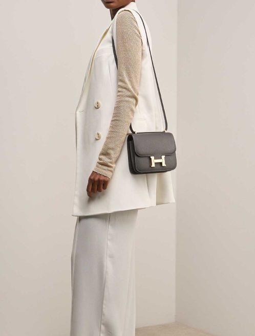 Hermès Constance 18 Epsom Graphite on Model | Sell your designer bag