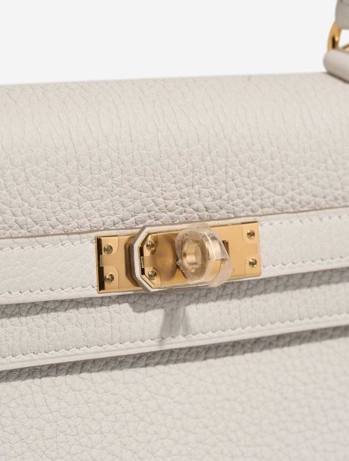 Hermès Kelly 25 Togo Gris Pâle Closing System | Sell your designer bag