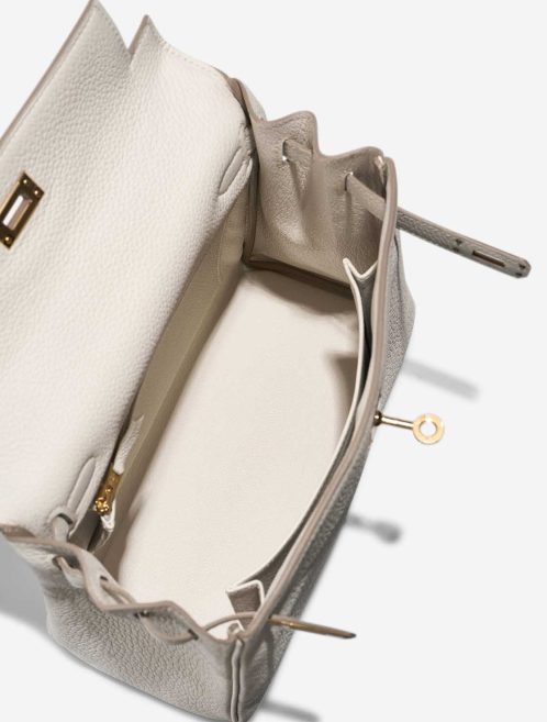 Hermès Kelly 25 Togo Gris Pâle Inside | Sell your designer bag