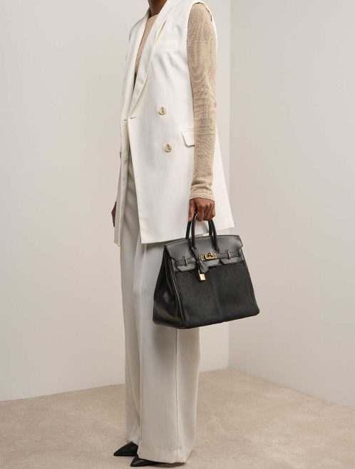 Hermès Haut à Courroies 32 Evercalf / Pony Hair Black on Model | Sell your designer bag