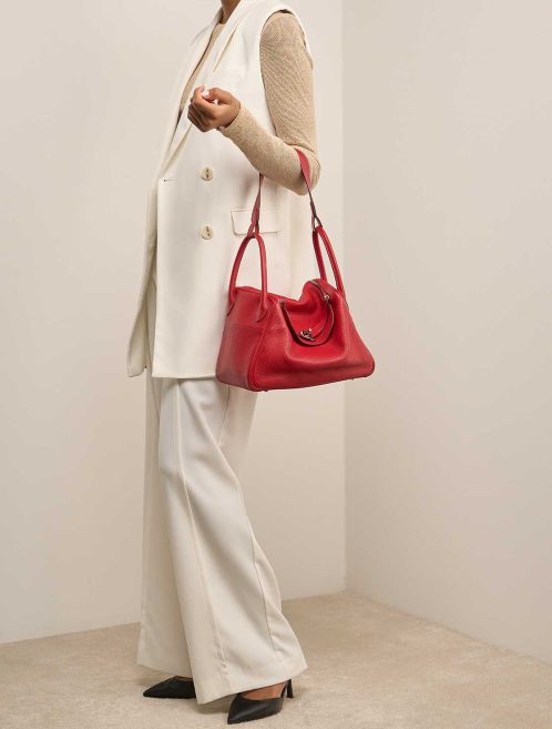Hermès Lindy 30 Clémence Rouge Casaque on Model | Sell your designer bag