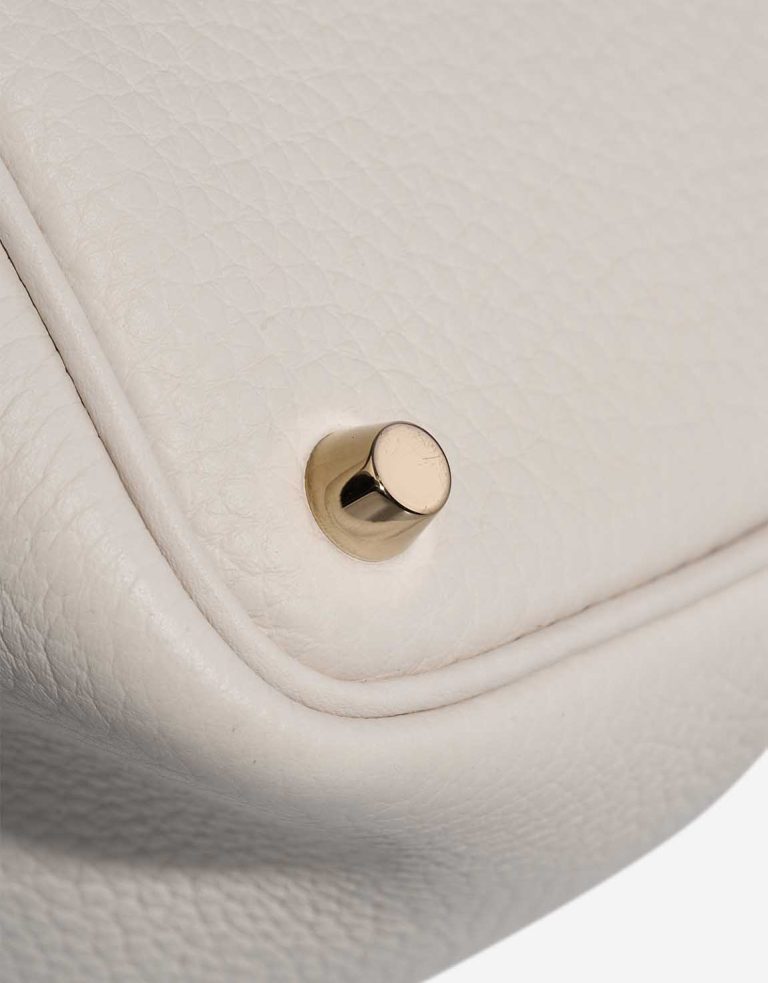Hermès Picotin 18 Taurillon Clémence Gris Pale Signs of wear | Sell your designer bag