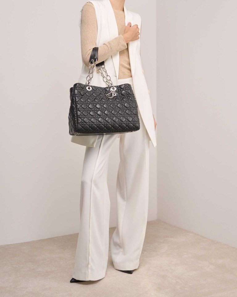 Dior Shopper Medium Lamb Black on Model | Sell your designer bag