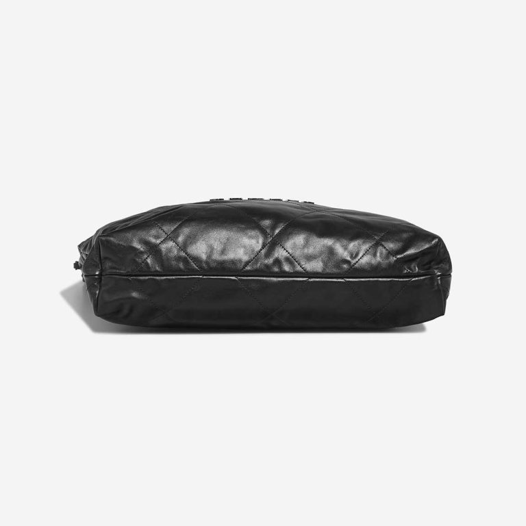 Chanel 22 Medium Calf Black | Sell your designer bag