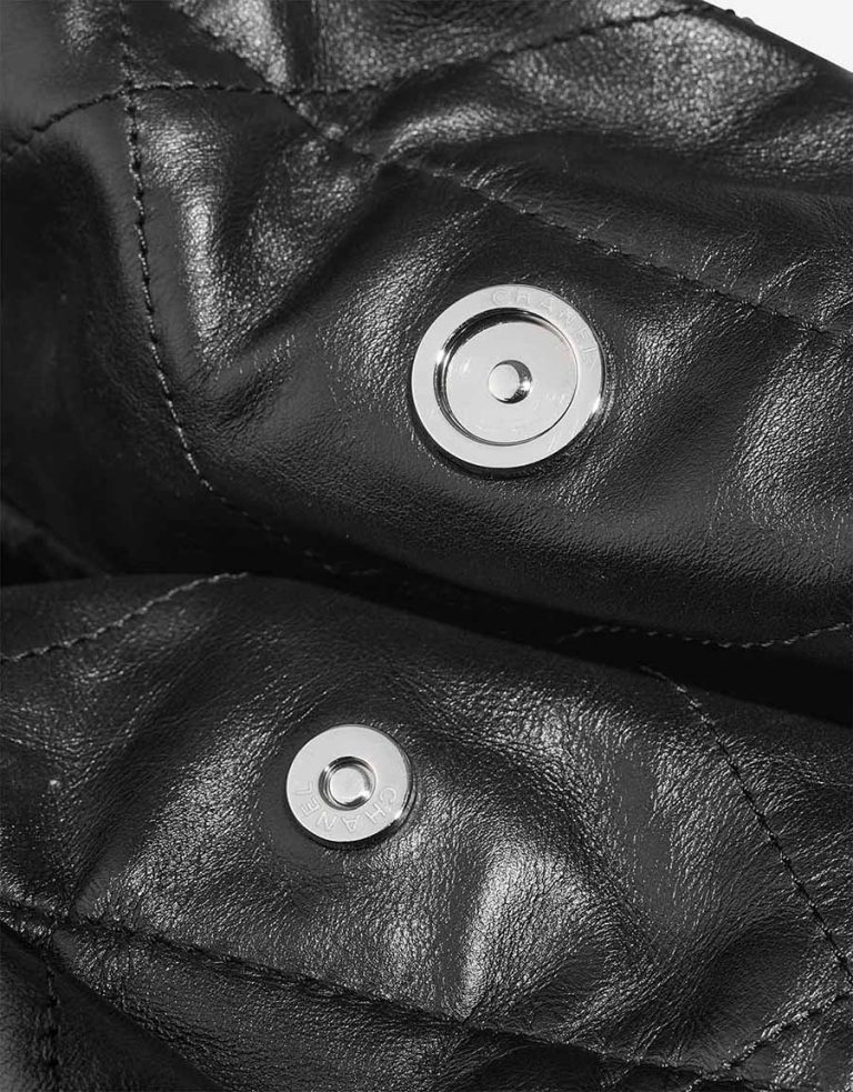 Chanel 22 Medium Calf Black Closing System | Sell your designer bag