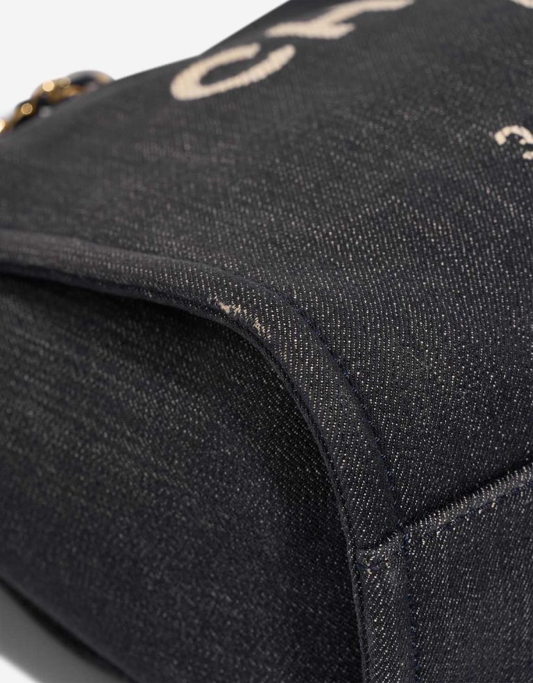 Chanel Deauville Small Denim Dark Blue Signs of wear | Sell your designer bag
