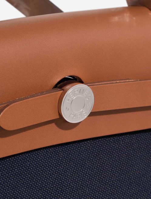 Hermès Herbag 31 Toile / Vache Hunter Bleu Marine / Naturel Closing System | Sell your designer bag