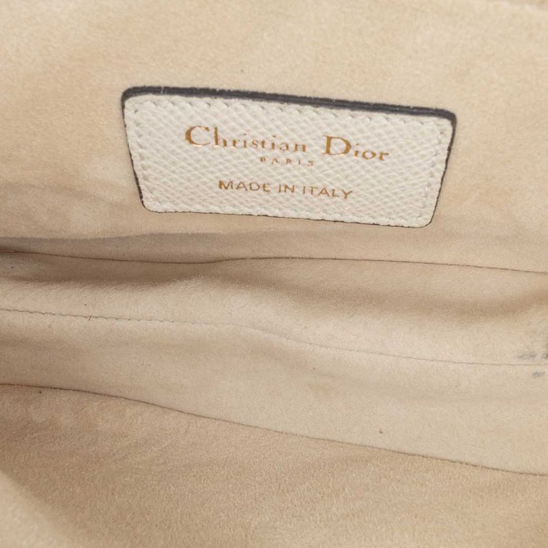 Dior Saddle Mini Calf White Closing System | Sell your designer bag