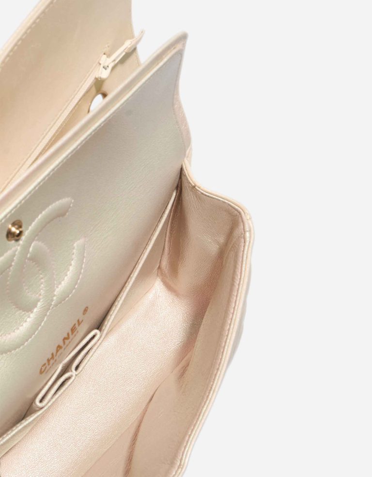 Chanel Timeless Medium Lamb White / Iridescent Inside | Sell your designer bag