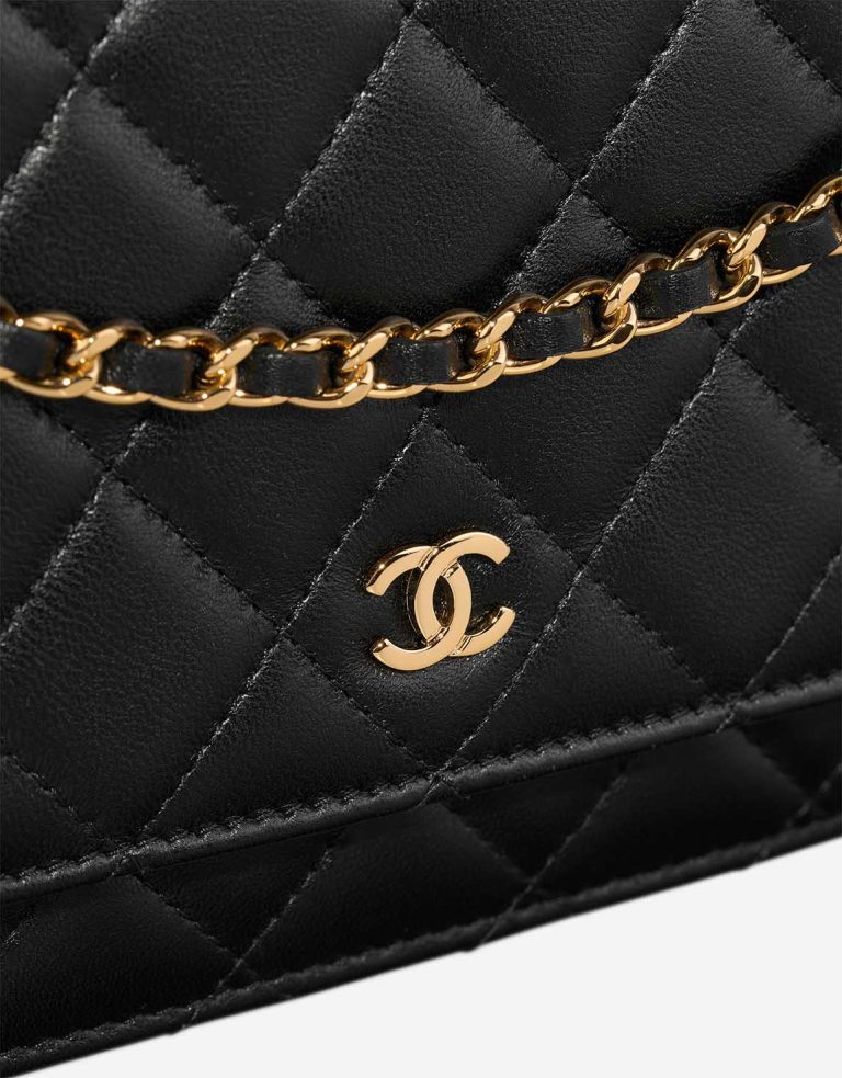 Chanel Timeless Wallet On Chain Lamb Black Closing System | Sell your designer bag