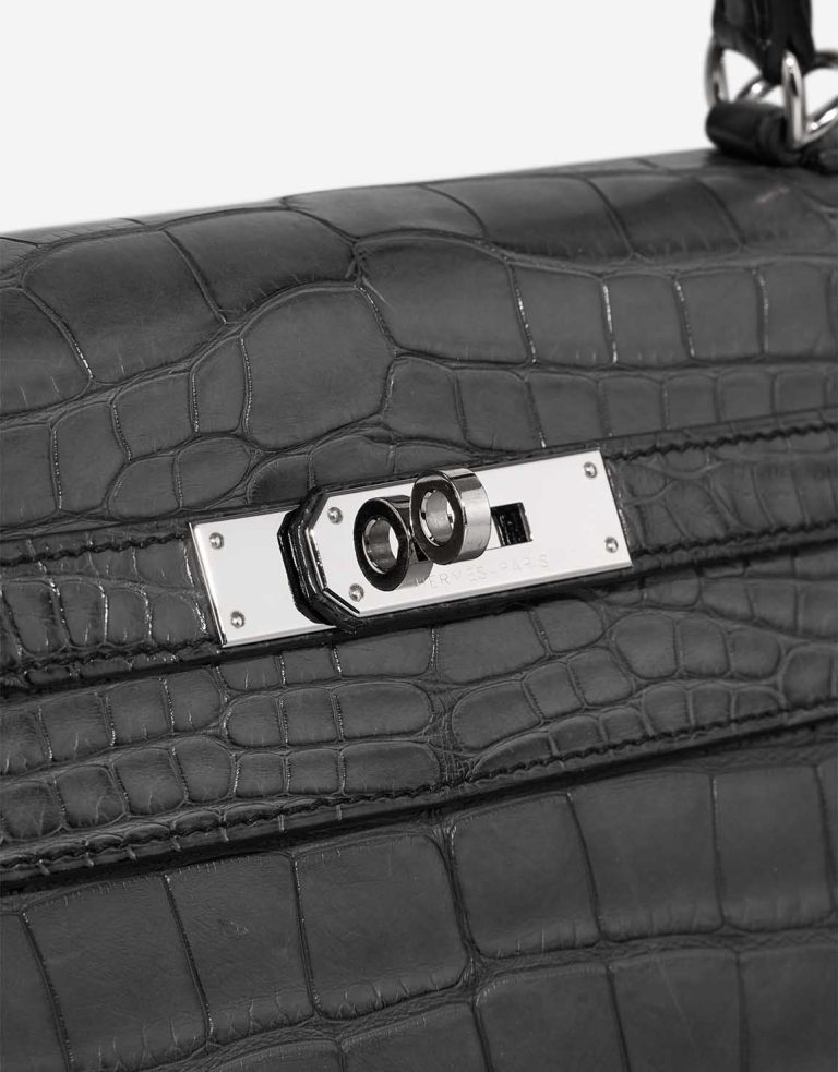 Hermès Kelly 32 Alligator Graphite Closing System | Sell your designer bag