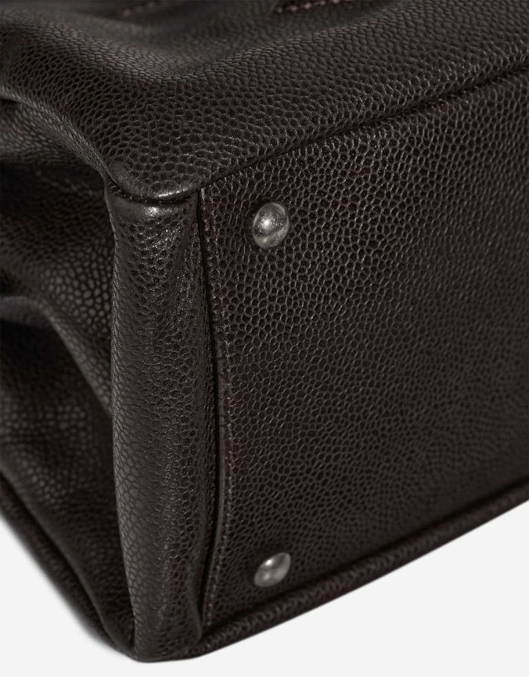 Chanel Grand Shopping Tote Caviar Brown Signs of wear | Sell your designer bag