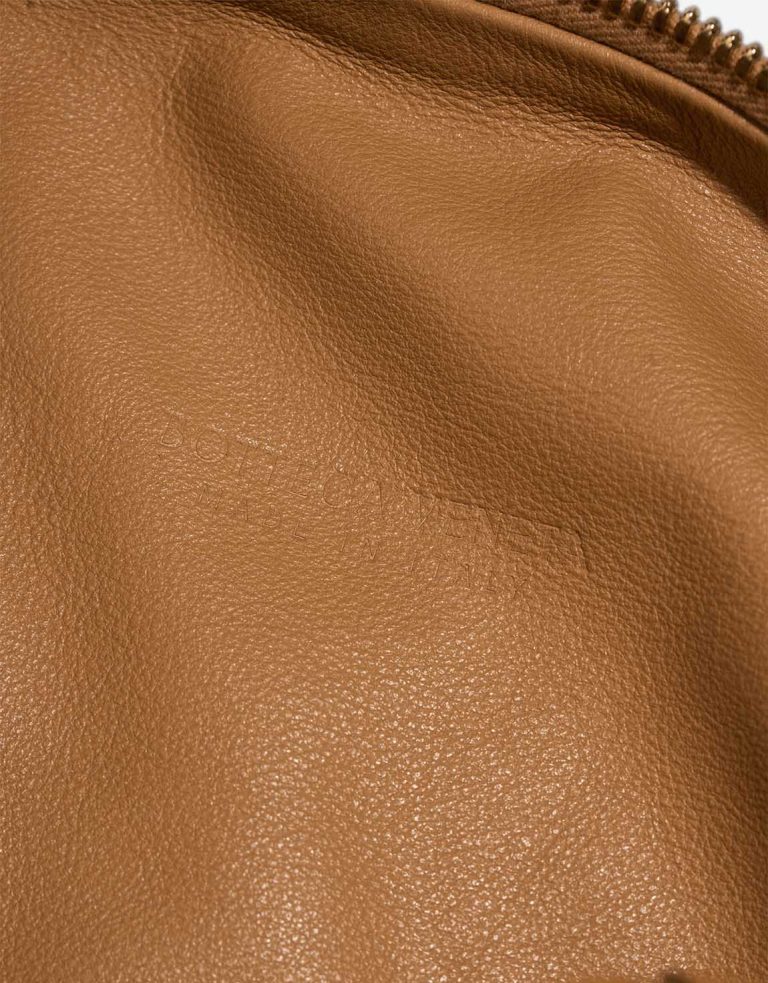 Bottega Veneta Jodie Teen Lamb Brown Logo | Sell your designer bag